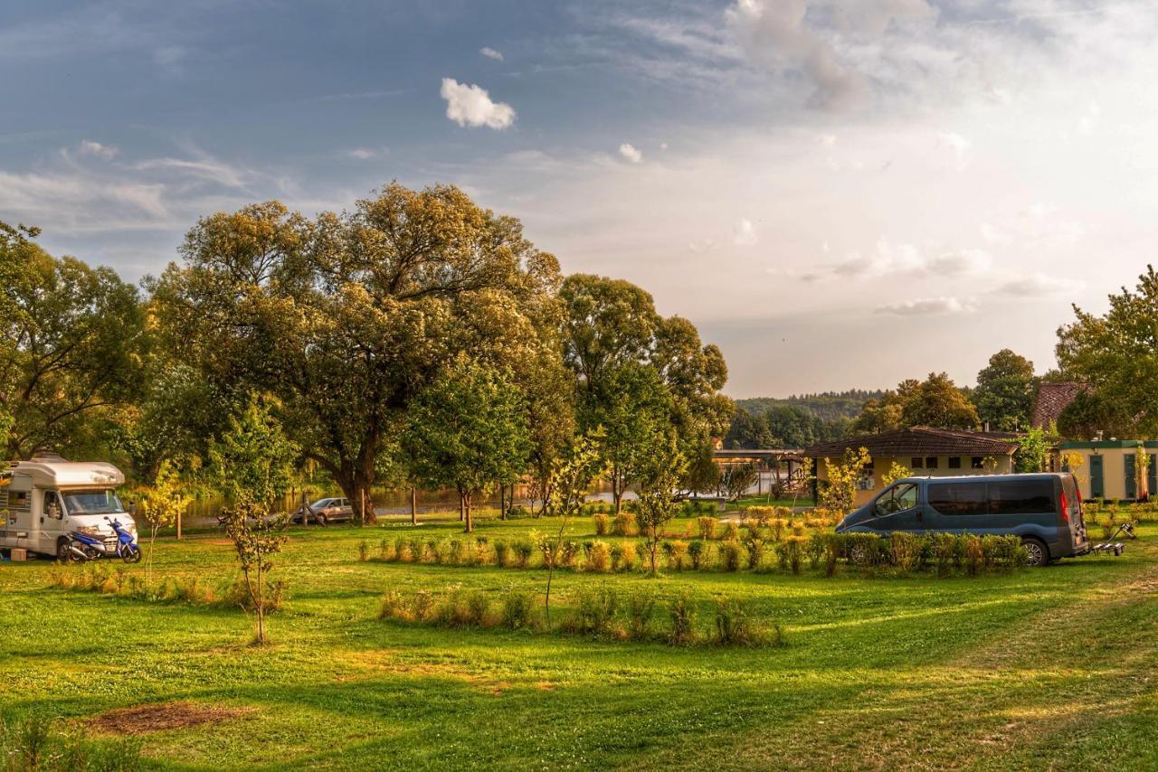 Camping Prima Týn nad Vltavou Eksteriør bilde