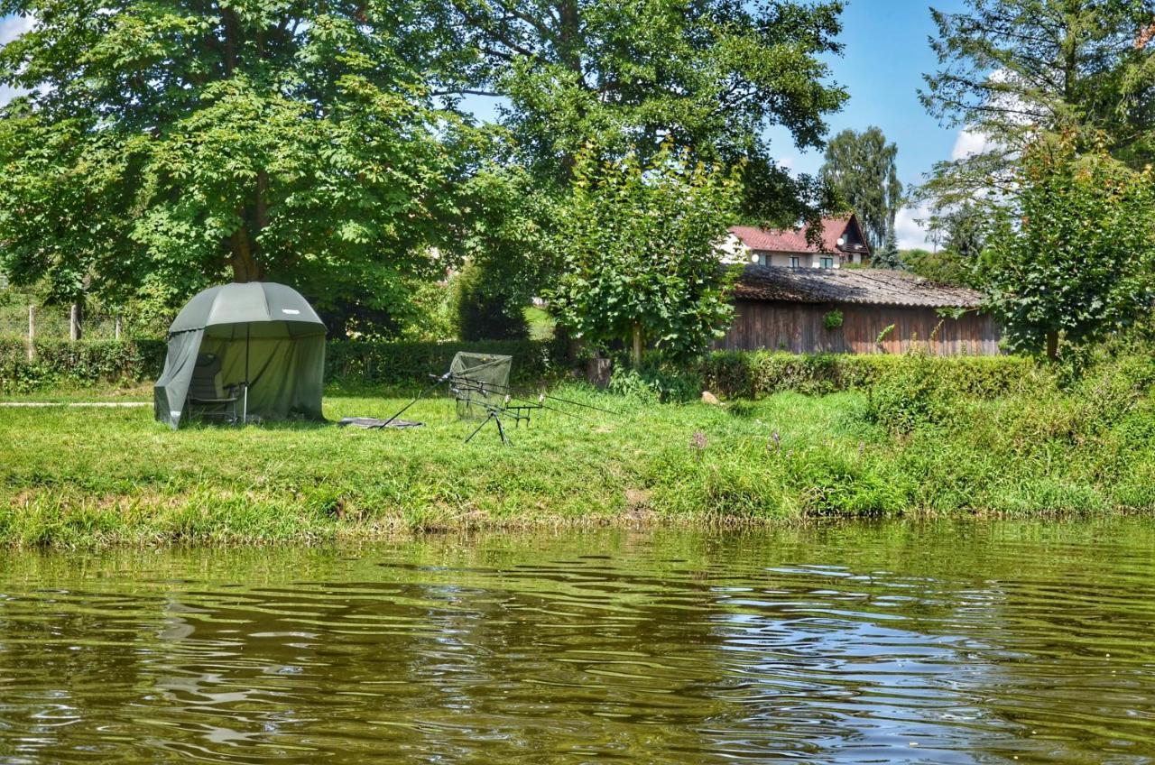 Camping Prima Hotell Týn nad Vltavou Eksteriør bilde